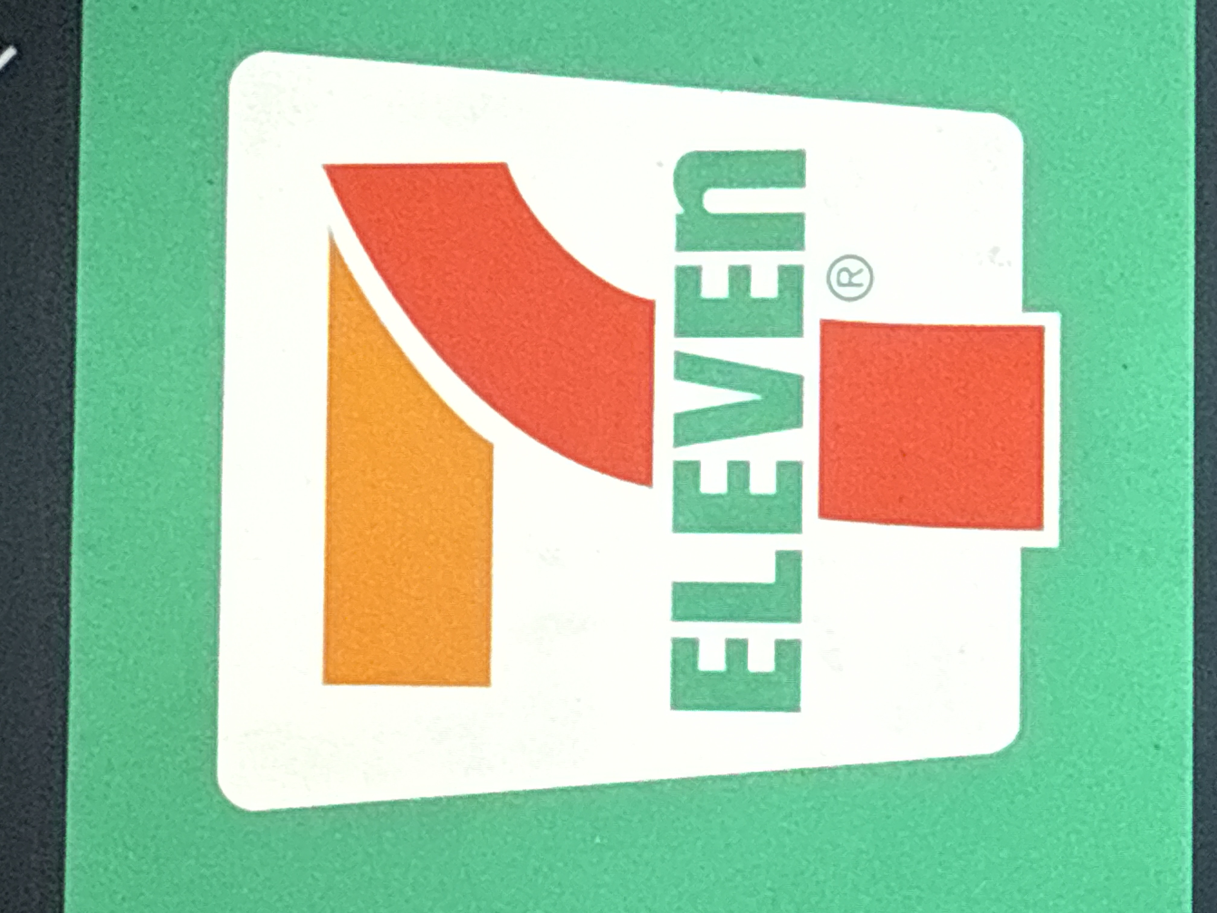 7-Eleven - Saladan
