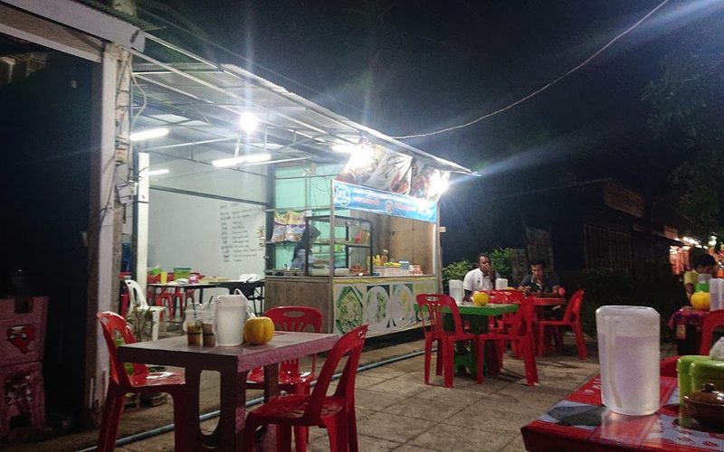 Hakeem halal food