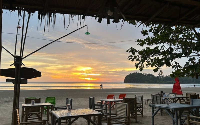 Kaw Kwang Bistro