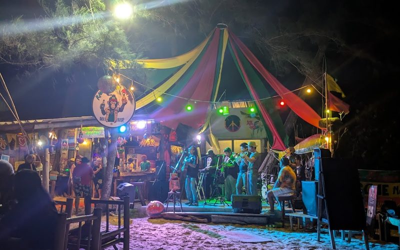 Kaw Kwang Bistro
