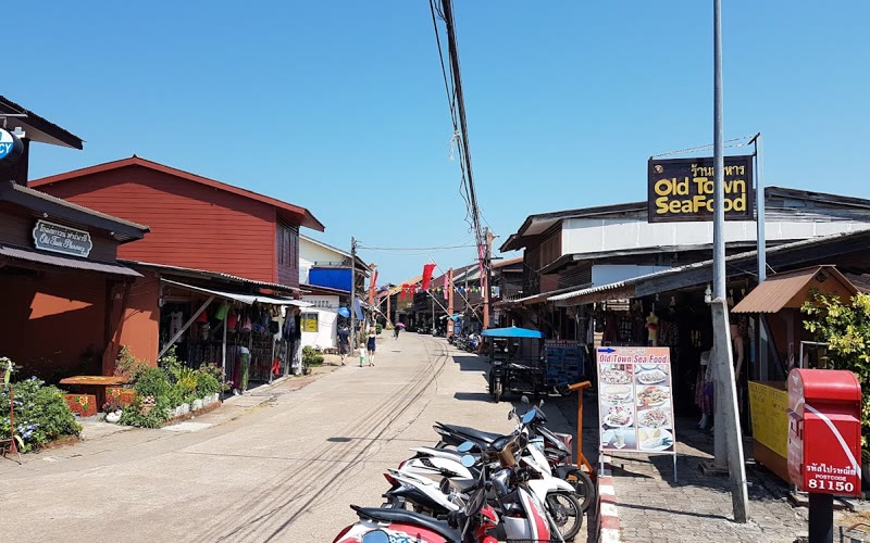 Koh Lanta Old Town Pier