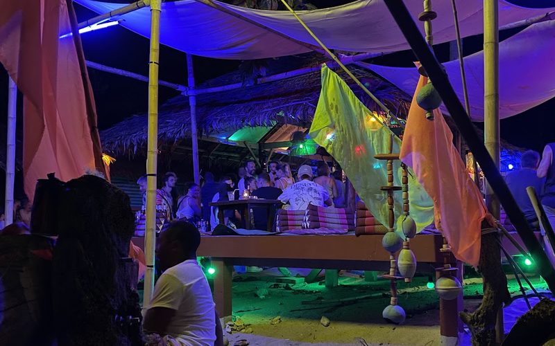 Korner Beach Bar