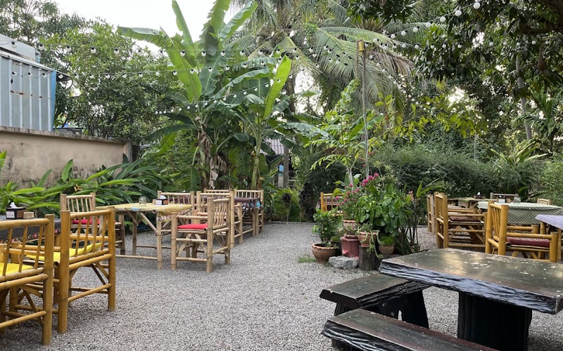 Le Colibri Restaurant