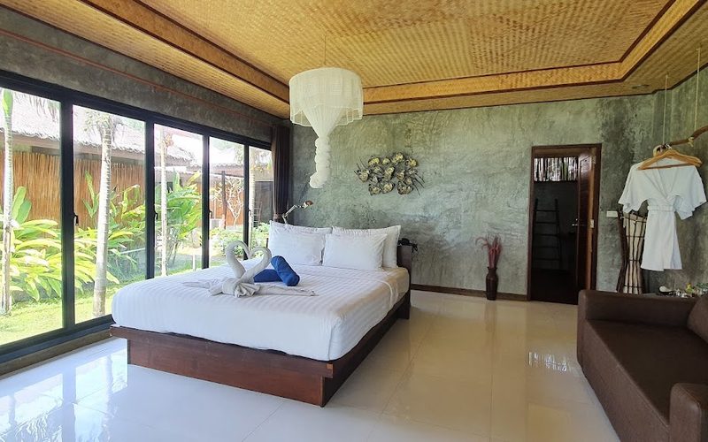 Long Beach Chalet