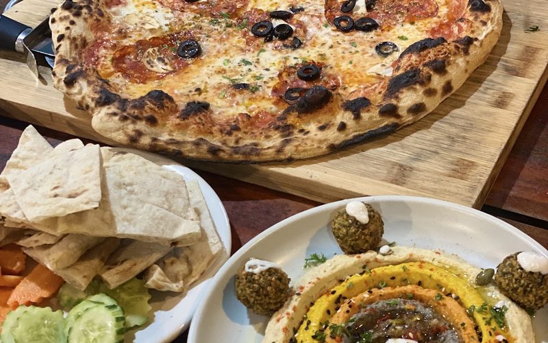 Loro Loco Pizza Cuisine Restaurant