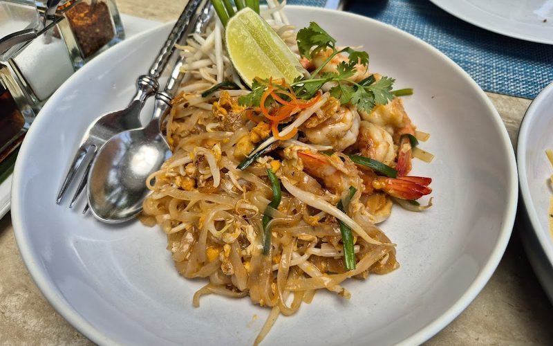 Rak Talay Beach Bar